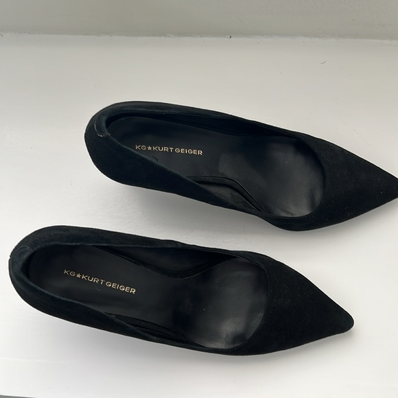 Suede Pumps - Picture 3 of 7